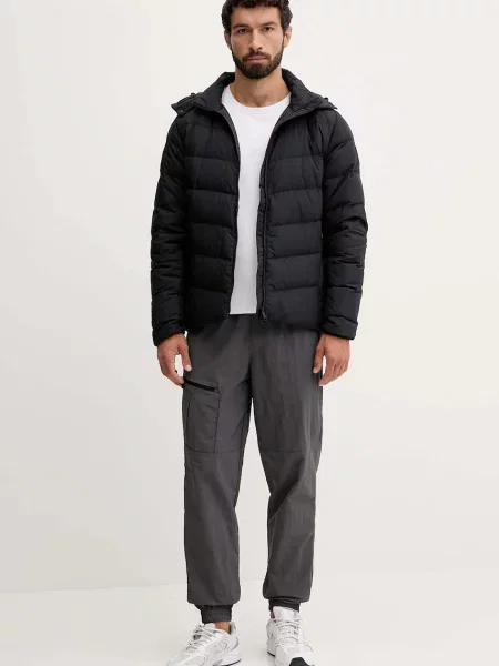 Jack Wolfskin geacă de puf Colonius negru