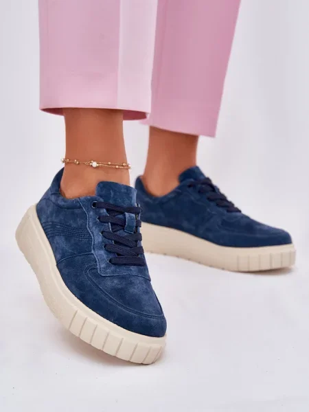 Semišové granátové tenisky Evento na platformě