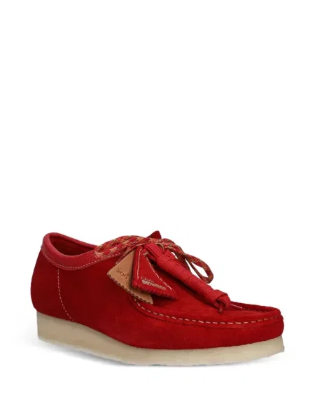 Auliniai batai Clarks Originals su kutais raudona