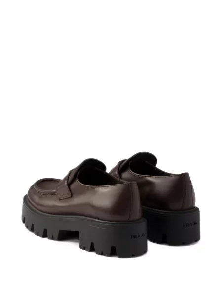 Pantofi loafer Prada din piele maro