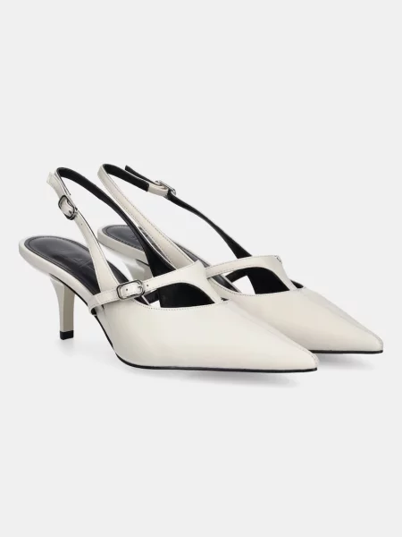 Кожени обувки с тънък Answear Lab бяло