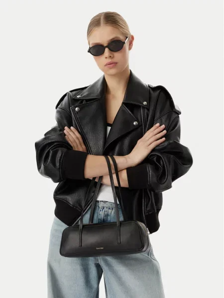 Calvin Klein Geantă Foil Logo Bauletto negru