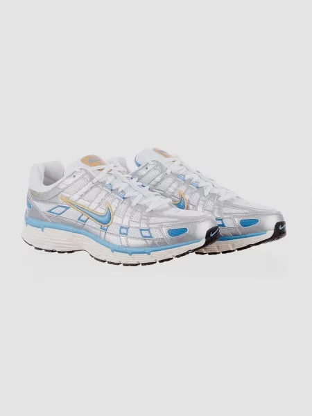 Кроссовки Nike белые