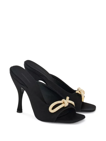 Sandale Ferragamo cu funde negru