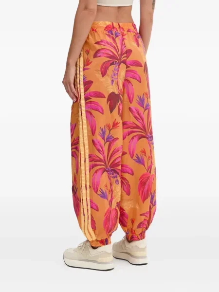 Top Adidas z autografem garniturowy w kwiatki czarny