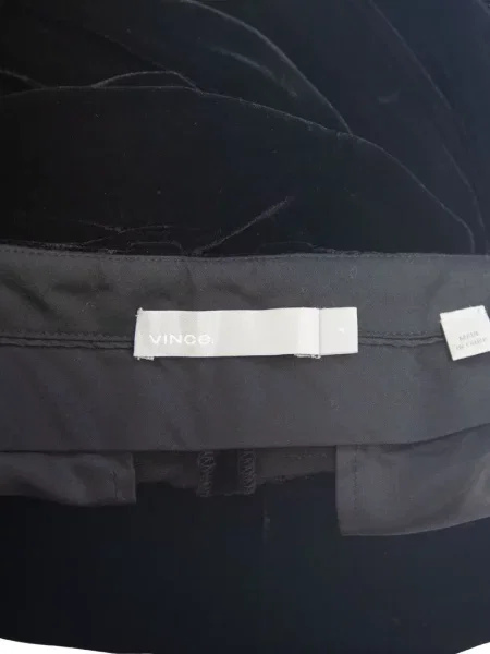 Pantaloni Vince de catifea negru