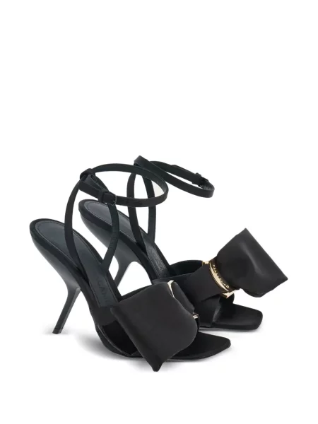 Sandale Ferragamo cu funde din satin negru