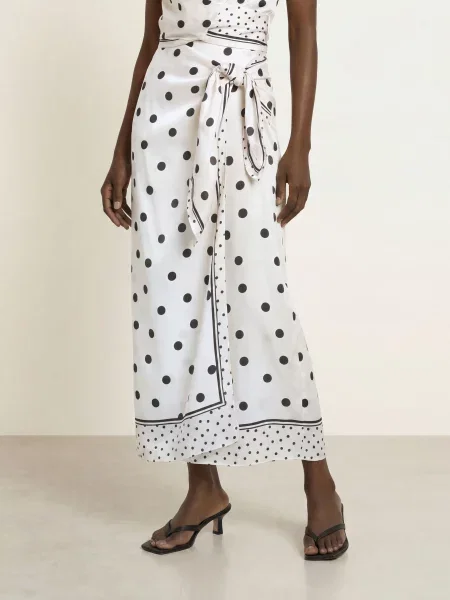 Ted Baker Zavinovací Sukně Albbaa Ze Saténu / černá bílá