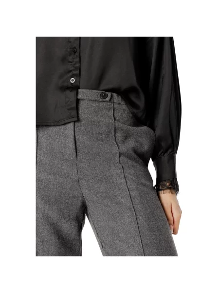 Decupat pantaloni I Am gri