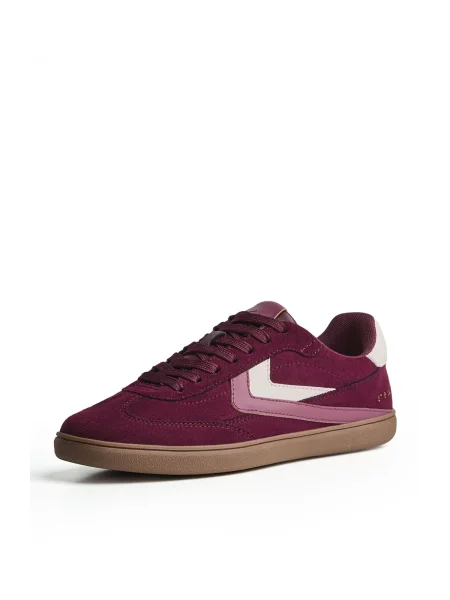 Bershka Nizke superge burgund bela