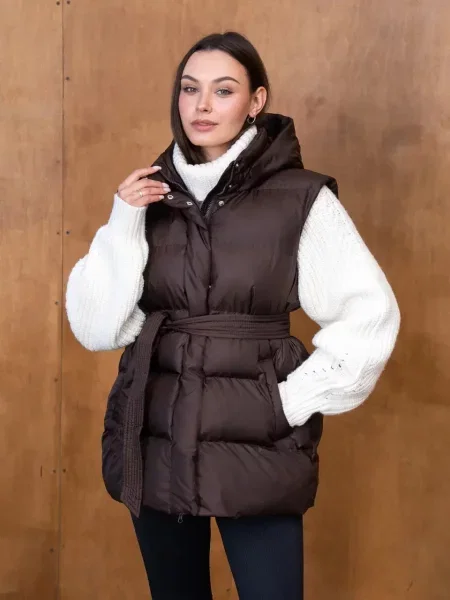 Утеплений жилет Tian коричневий