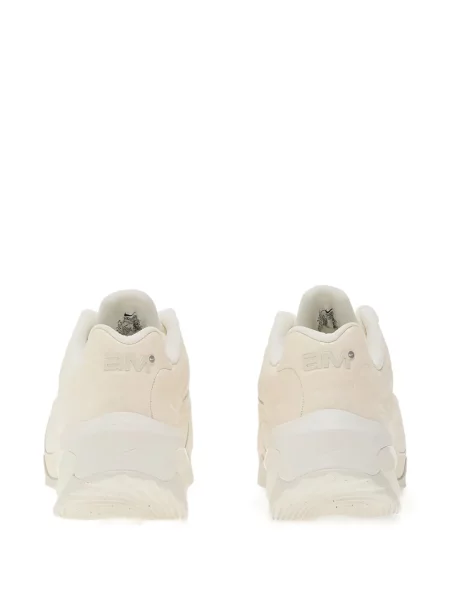 Мрежести маратонки Nike Cortez с принт бяло