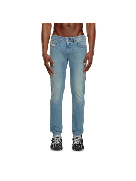 Jeansy Diesel niebieskie