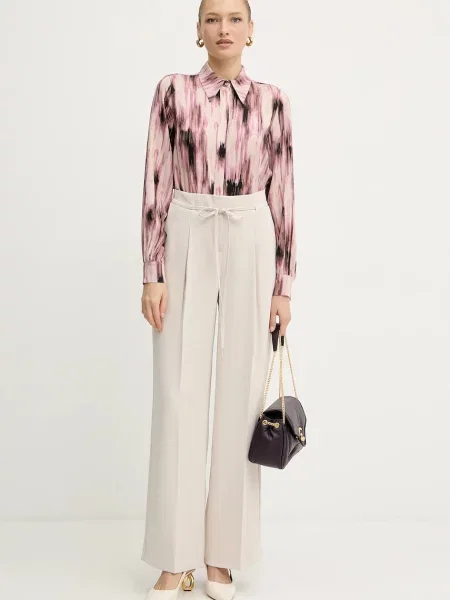 Классическая ошейниковый рубашка Silvian Heach розовая