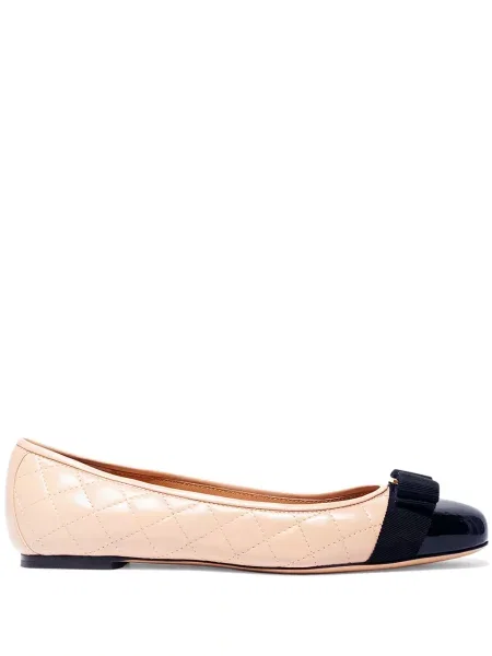 Pikowana czółenka Salvatore Ferragamo