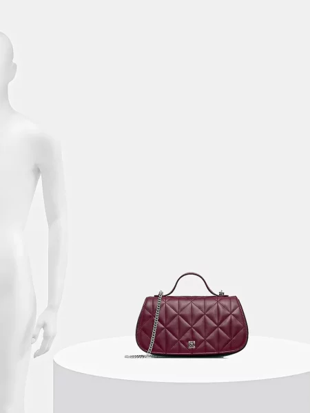 Calvin Klein kézitáska