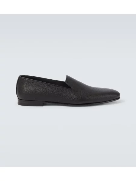 Pantofi loafer Manolo Blahnik din piele negru