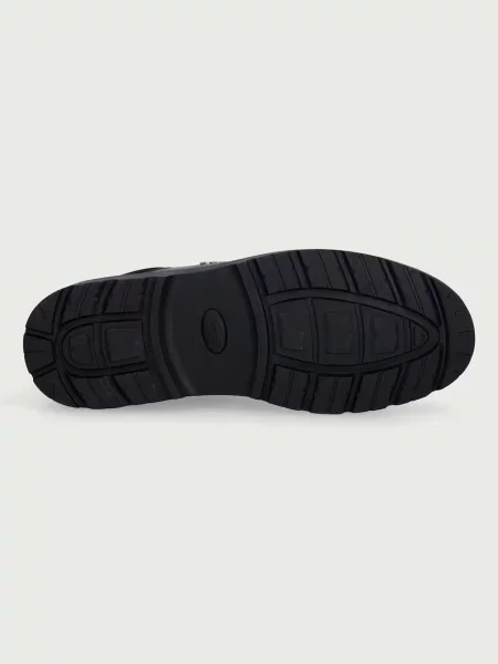 Кожаные кроссовки Lacoste