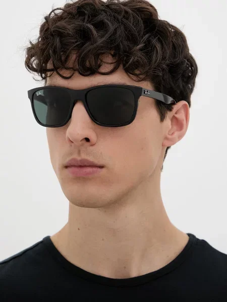 Ray-Ban férfi négyzet alakú napszemüveg fekete