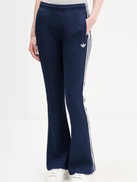 Спортивні штани adidas Originals Waffle з аплікацією