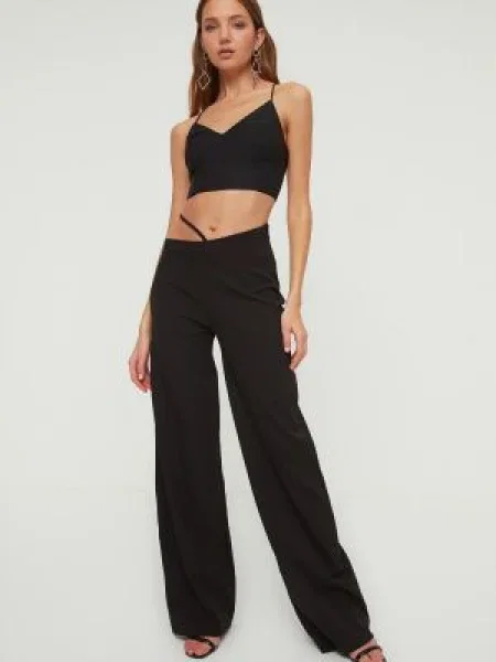 Pantaloni Trendyol negru