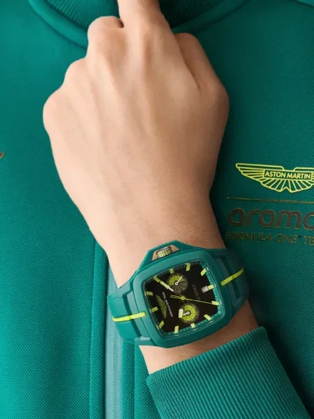 Ceas Aston Martin negru