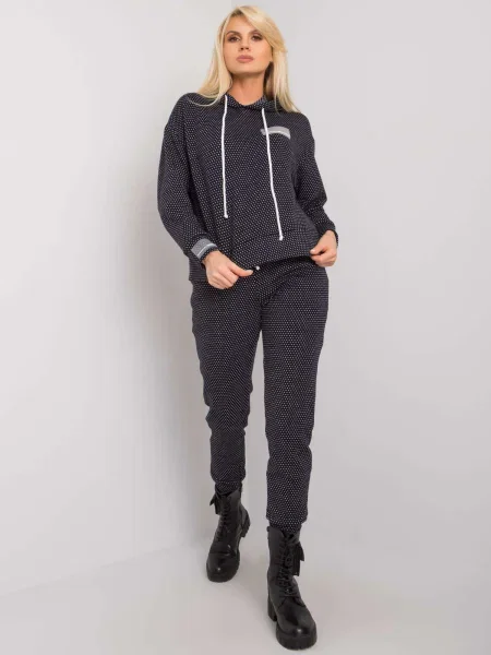 Športne hlače Fashionhunters črna