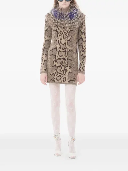 Rochie Valentino Garavani cu pene de costum