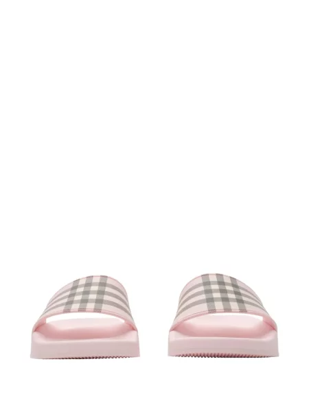 Papuci Burberry în carouri roz