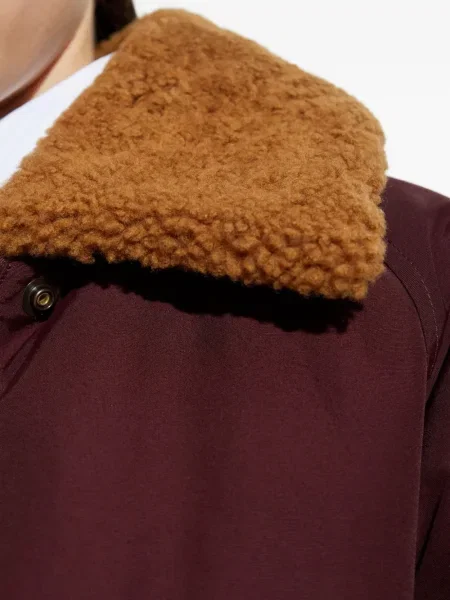 Gulerat geacă cu puf Loewe din piele de oaie roșu