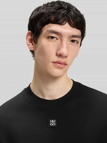 T-shirt o kroju regular fit z czystej bawełny model ‘DALILE’ Hugo czarna