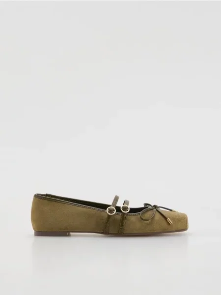 Балетки Reserved с ремешками