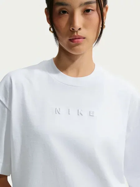 Nike Sportswear футболка оверсайз