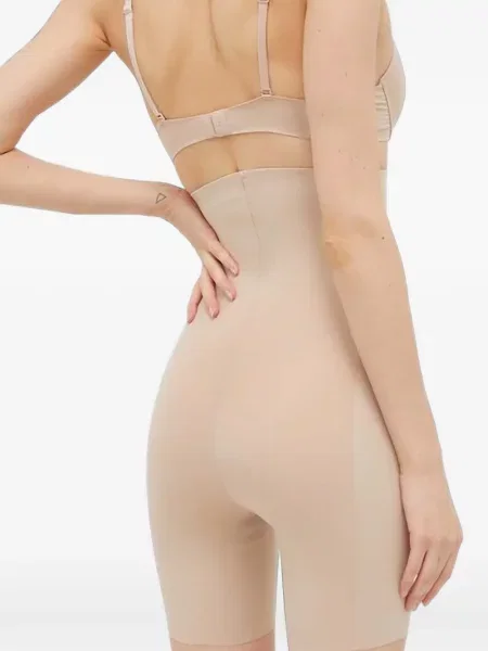 Pantaloni scurți Chantelle cu talie înaltă