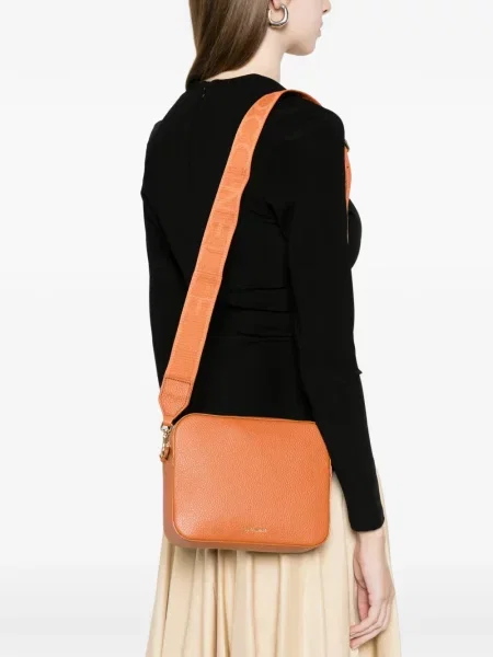 Body Coccinelle din piele maro