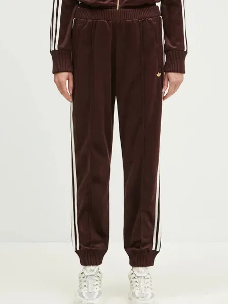 Παντελόνι φόρμας adidas Originals Velvet Track Pant καφέ