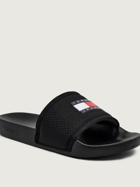 Férfi papucs Tommy Jeans Pool black. Méret: 40 EU fekete