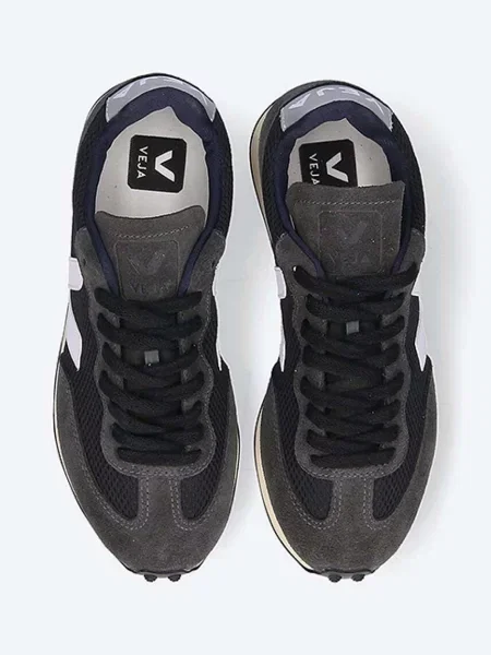Кроссовки Veja