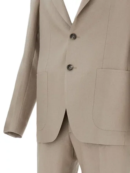 Costum Tagliatore de in gri