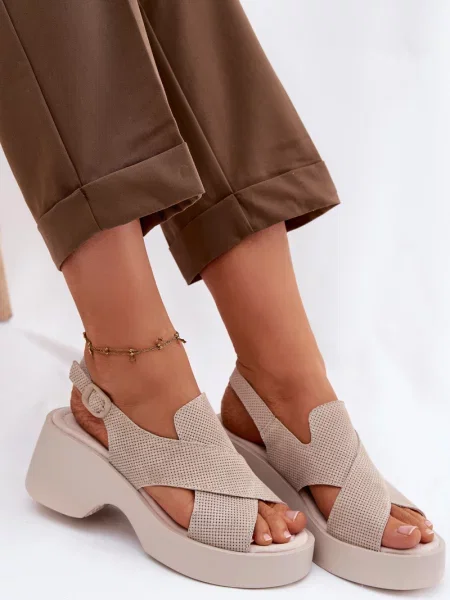 Usnjene sandali S. Barski bež