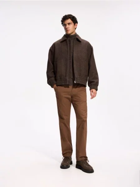 Reserved Spodnie chino regular fit brązowy