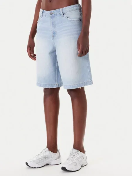 Джинсовые шорты Karl Kani