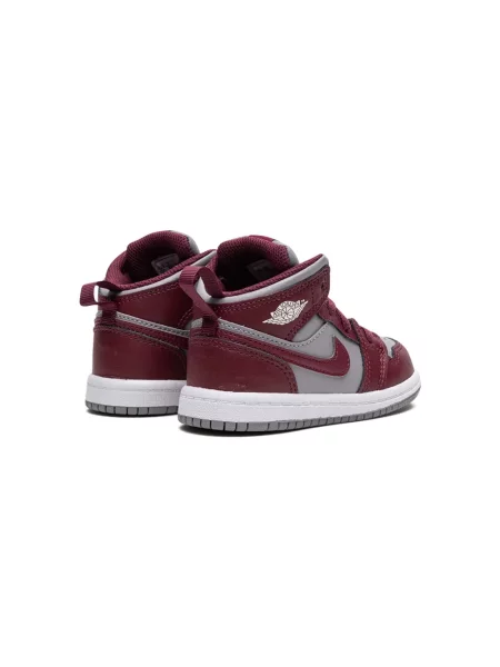 Sneakersy dziecięce Jordan czerwone