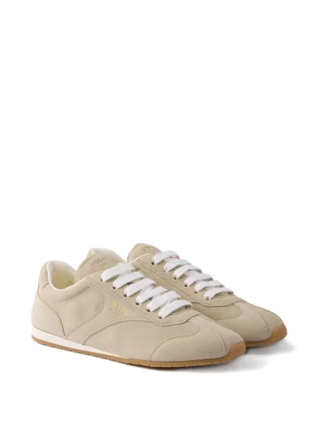 Sneakerși Prada cu șireturi din piele de căprioară