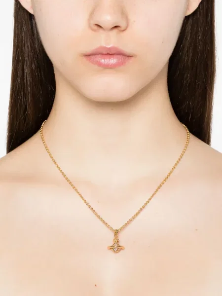 Pakabukas Vivienne Westwood
