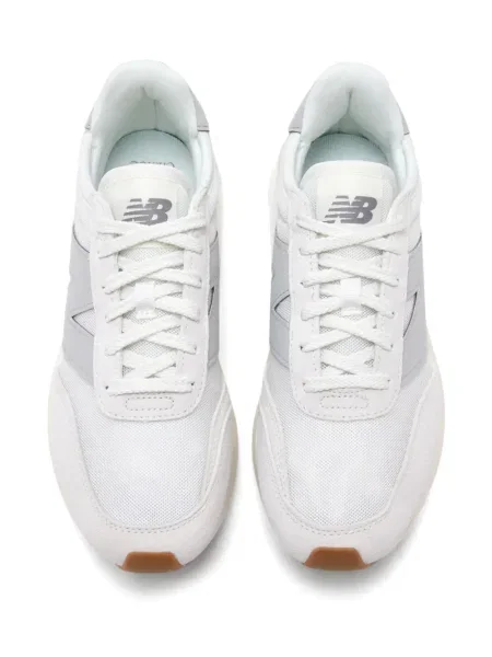 Велурени чехли New Balance на платформе сиво