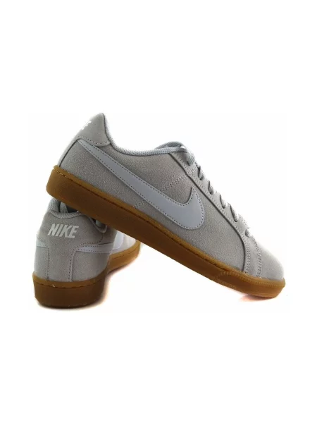 Pantofi Nike din piele de căprioară maro