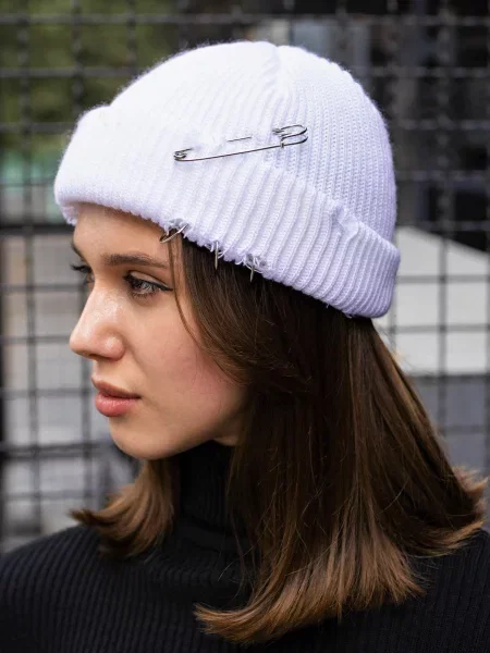 Without Шапка білий