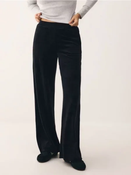 Reserved Вельветові штани чорний