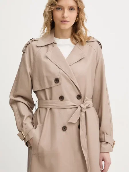 Пальто Guess